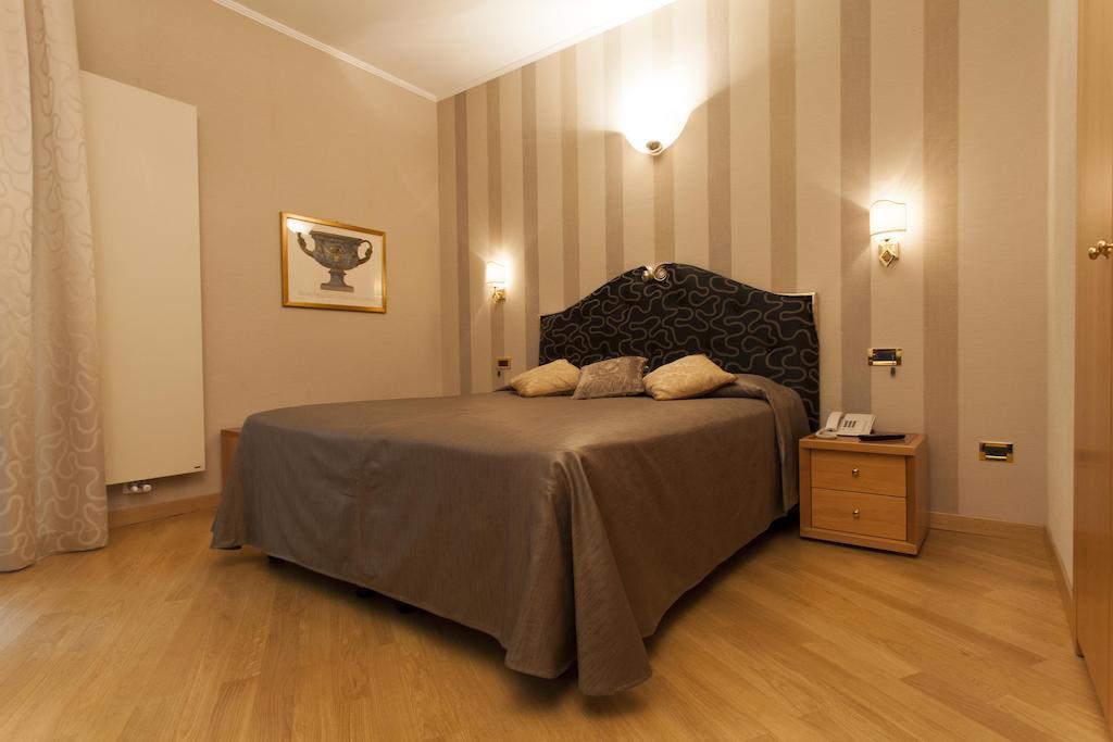 Hotel Europa Verona Pokoj fotografie